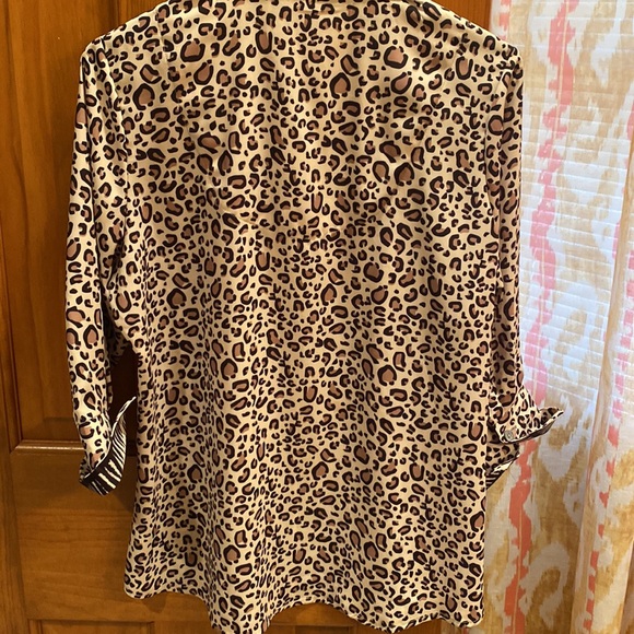 Gretchen Scott Designs Leopard Print 3/4 Sleeve Blouse - Picture 5 of 8